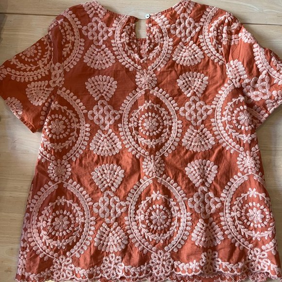Anthropologie Eri + Ali Embroidered Short Sleeve Top sz small - Picture 4 of 6